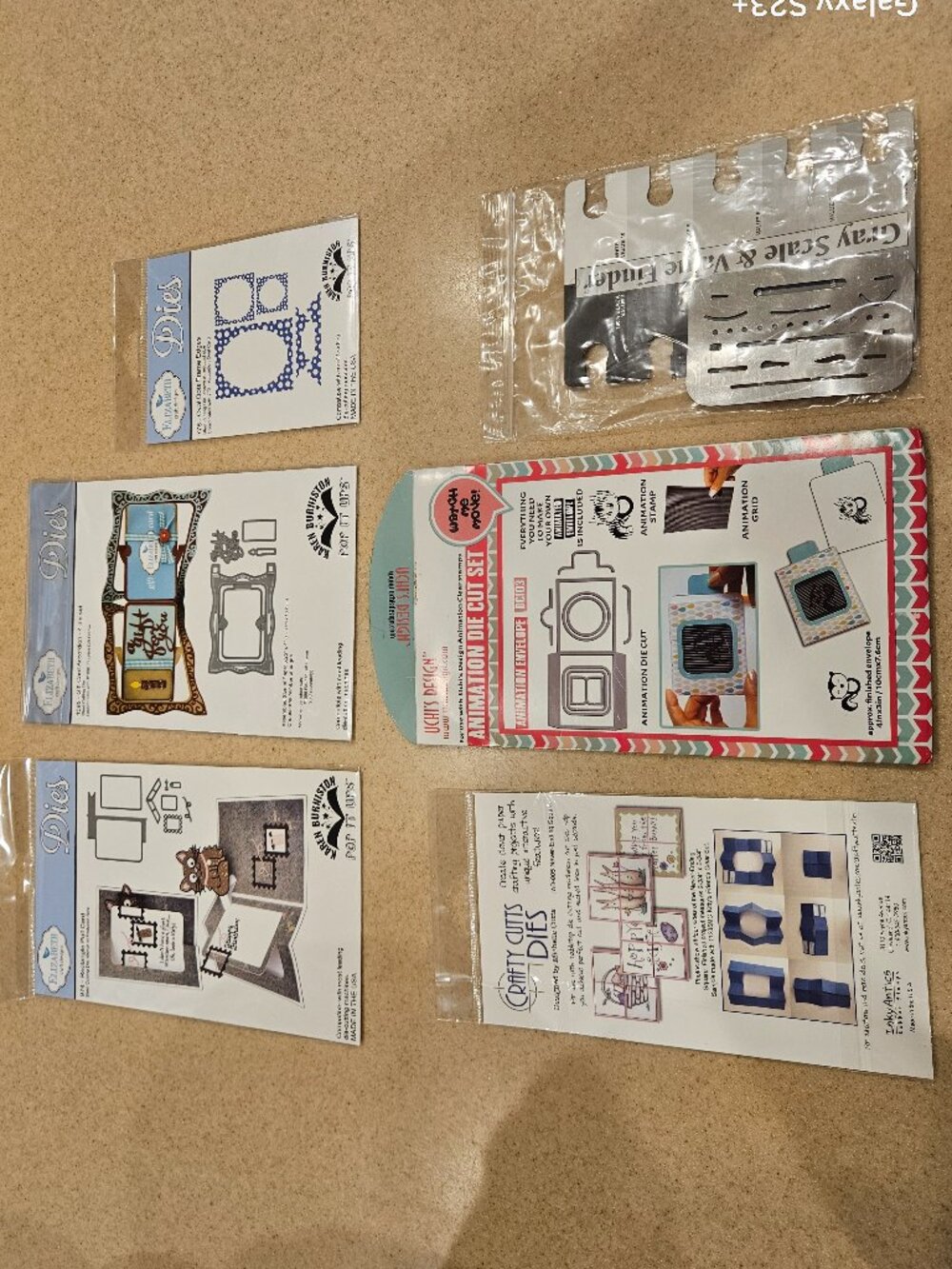 LOT 6 ELIZABETH CRAFT DESIGNS UCHI'S CRAFTY CUTT CARD TAG FRAME DIE SCRAPBOOKING